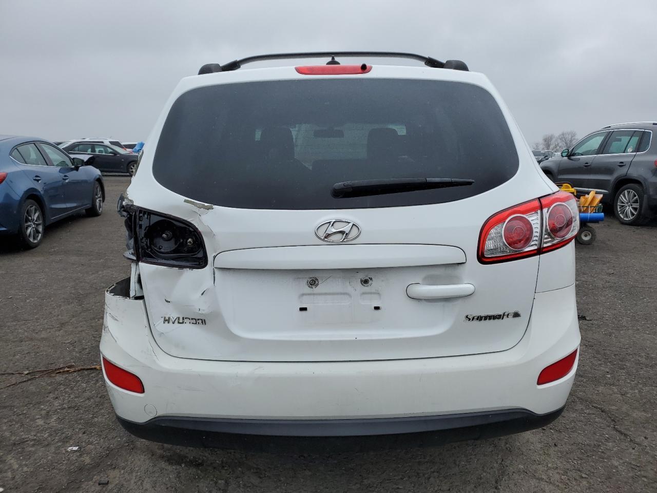 2011 HYUNDAI SANTA FE G - Image 6