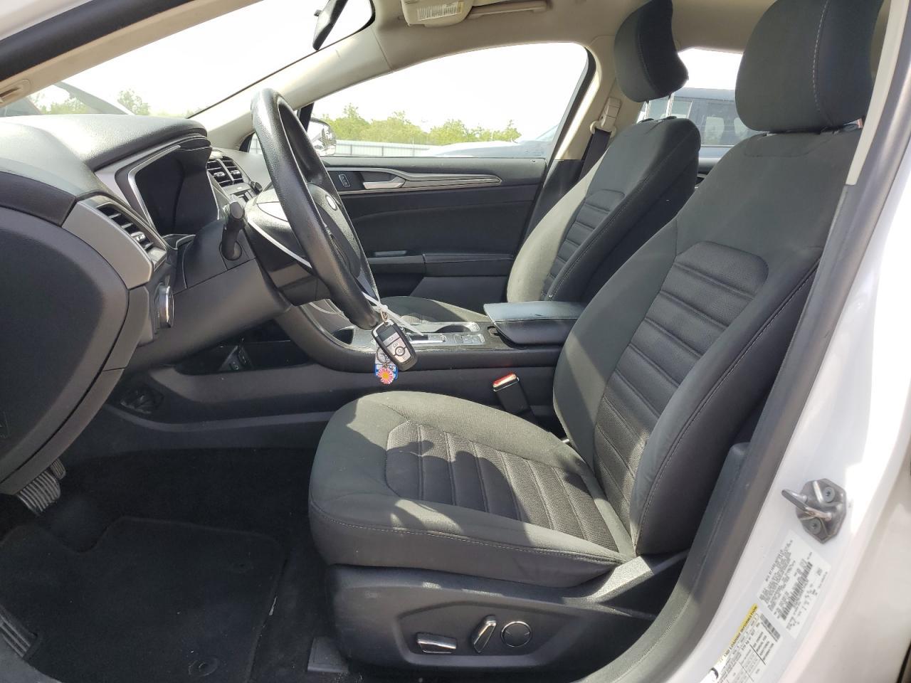 2017 FORD FUSION SE - Фото 7