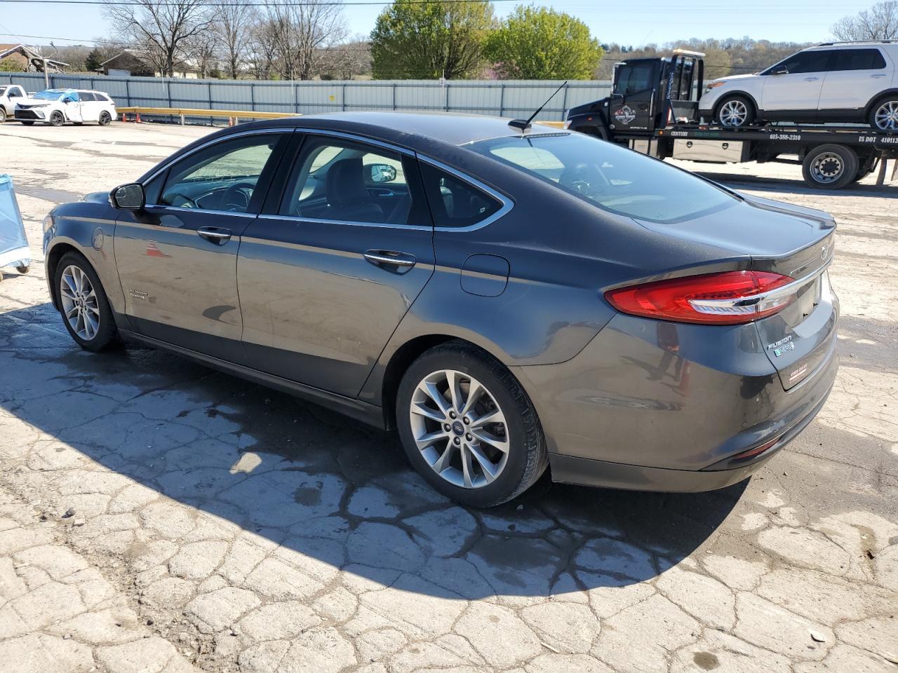 2017 FORD FUSION SE - Image 2