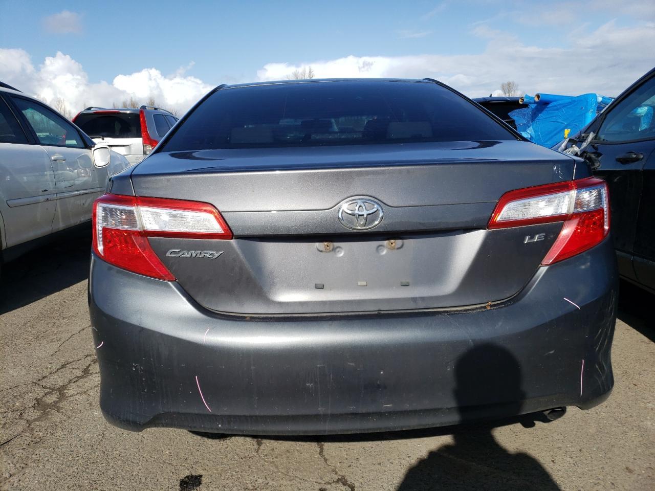 2013 TOYOTA CAMRY L - Фото 6
