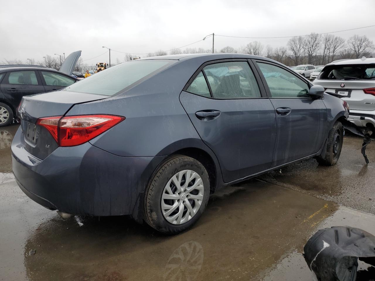 2019 TOYOTA COROLLA L - Image 3