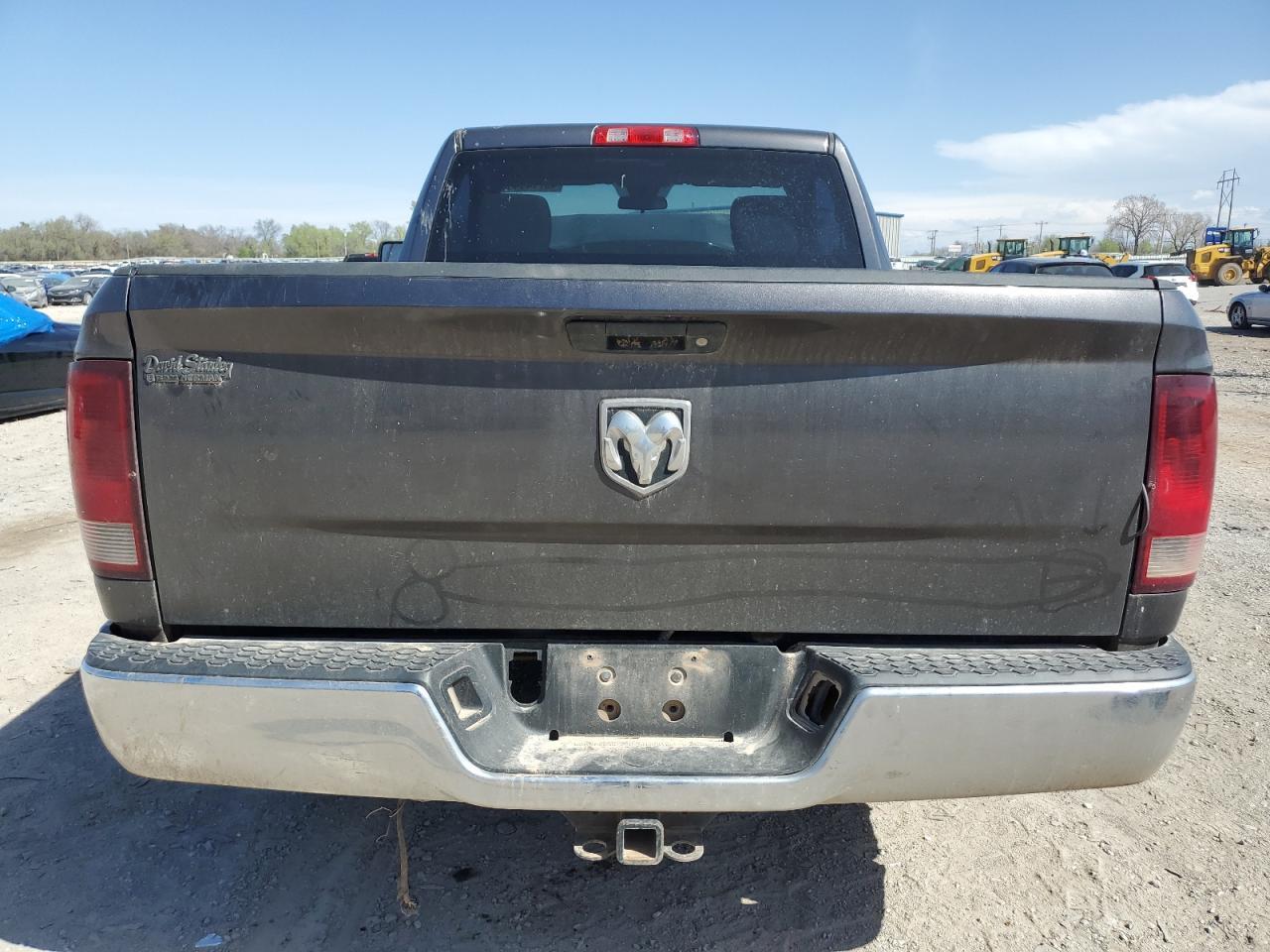 2014 RAM 1500 ST - Фото 6