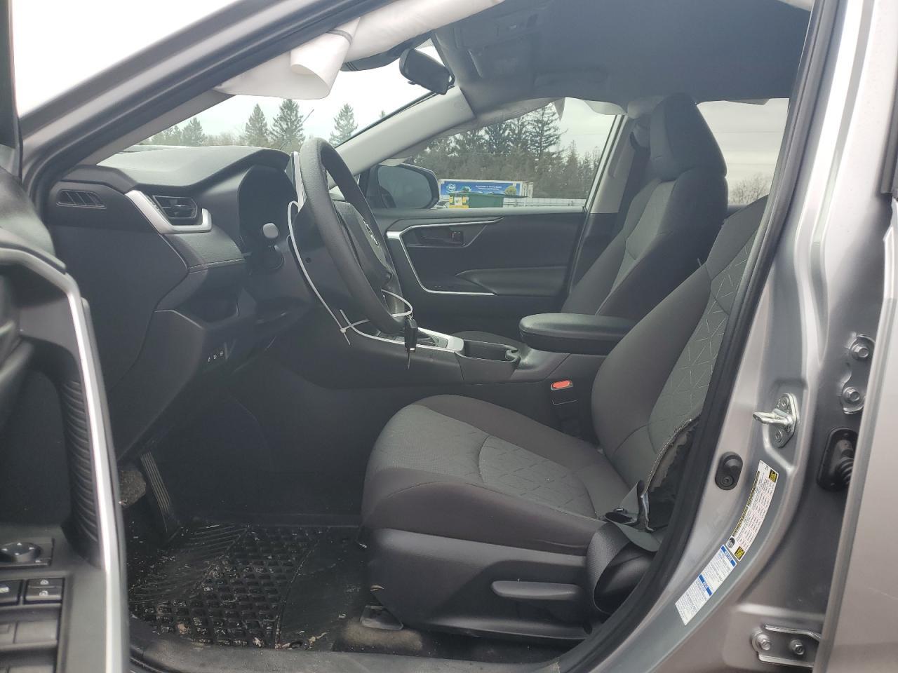 2023 TOYOTA RAV4 LE - Фото 7