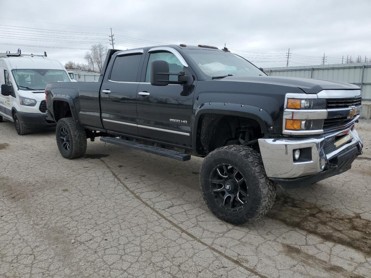 2015 CHEVROLET SILVERADO - Image 4