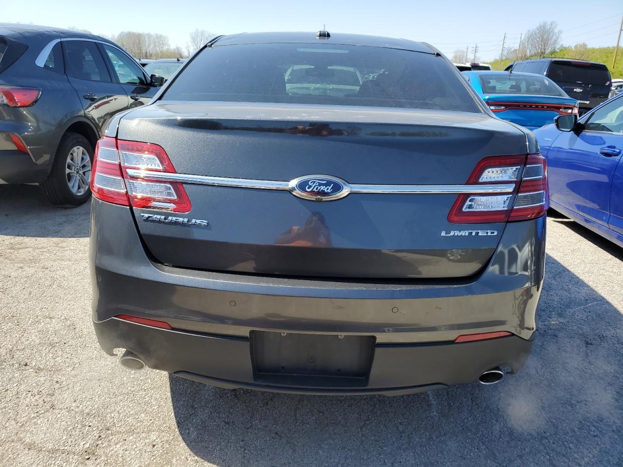 2019 FORD TAURUS LIM - Image 6