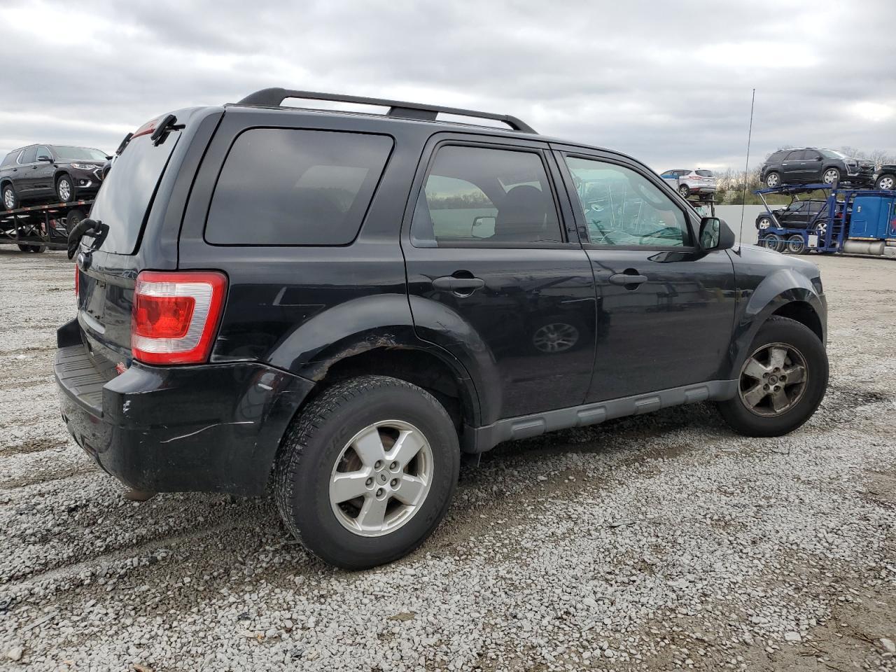 2012 FORD ESCAPE XLT - Image 3