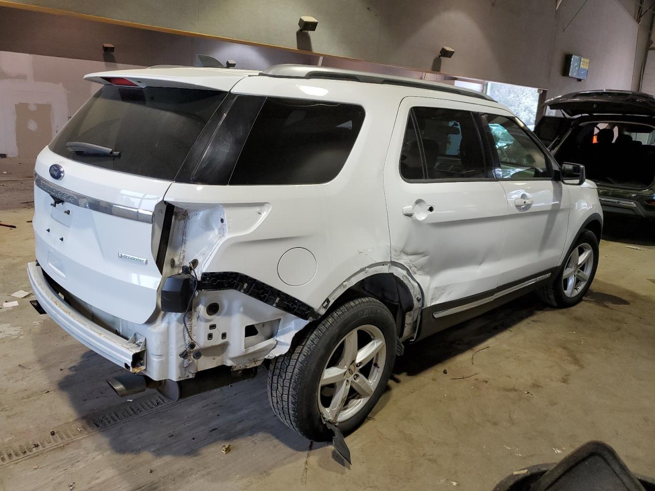 2018 FORD EXPLORER X - Фото 3