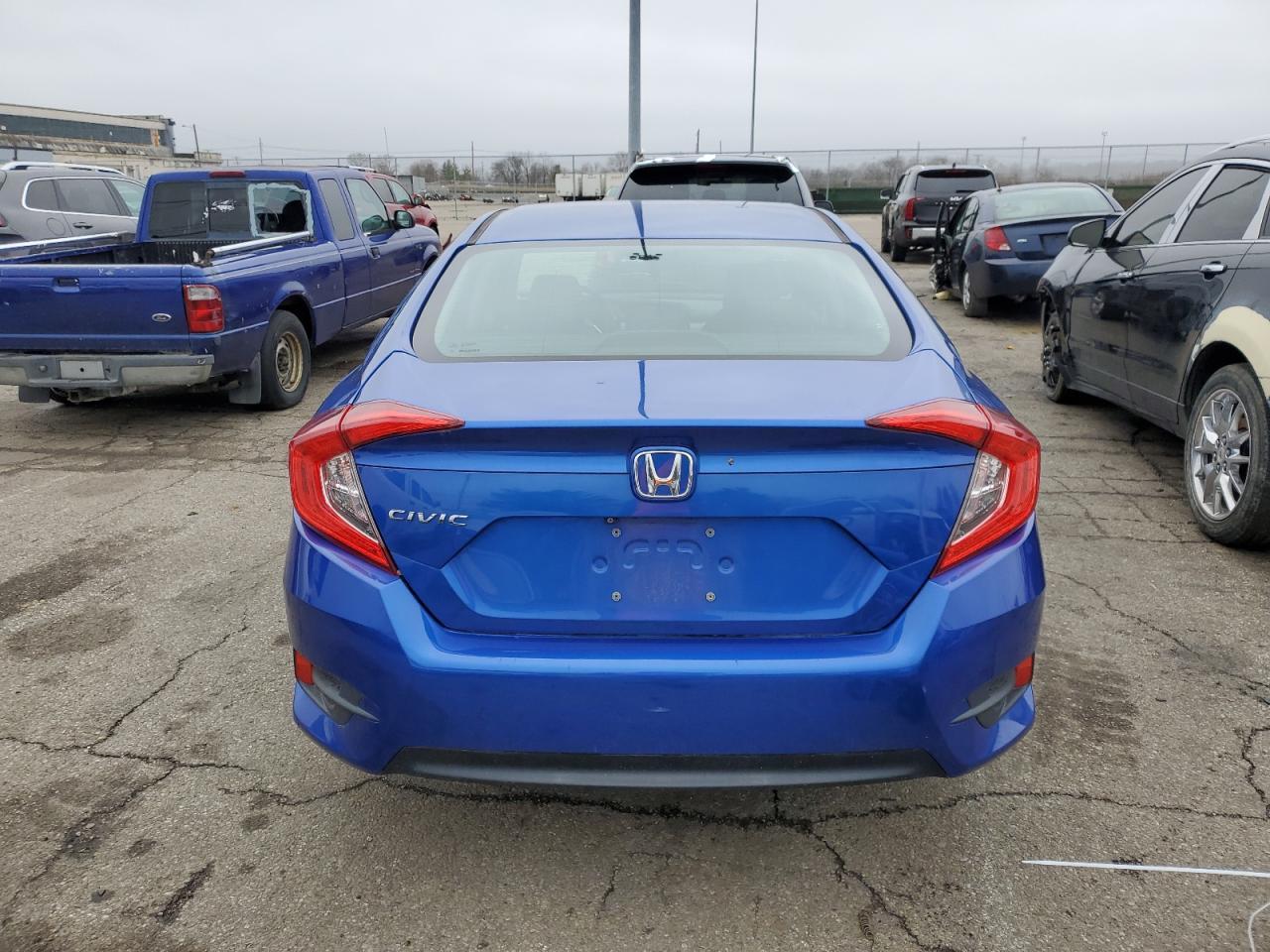2016 HONDA CIVIC LX - Image 6
