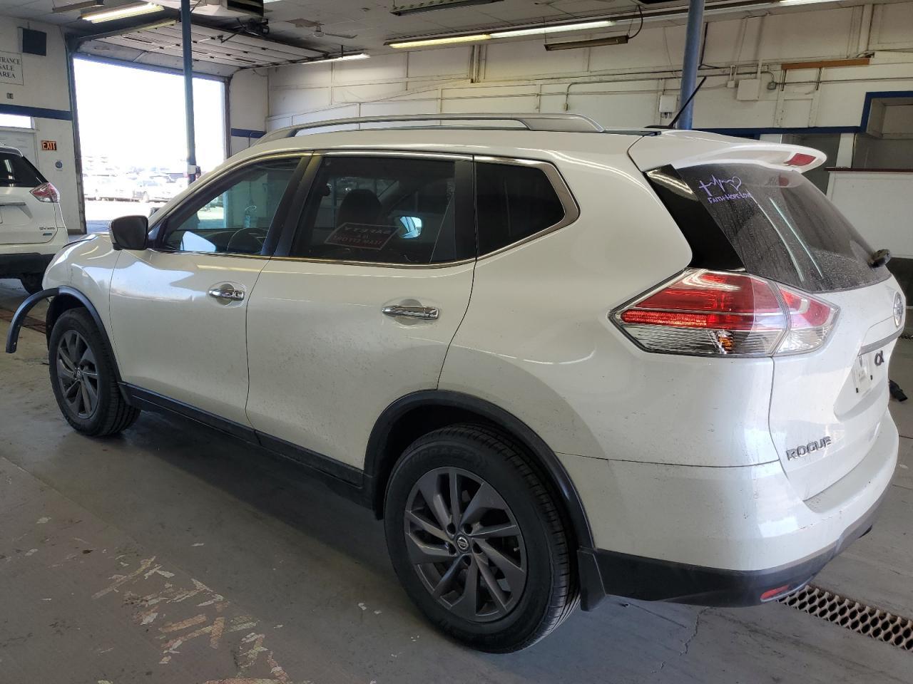 2016 NISSAN ROGUE S - Фото 2