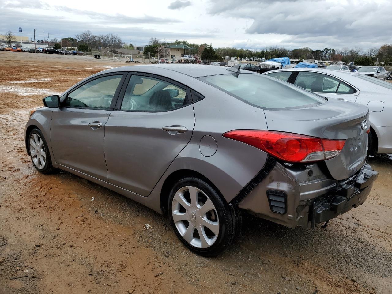 2011 HYUNDAI ELANTRA GL - Image 2