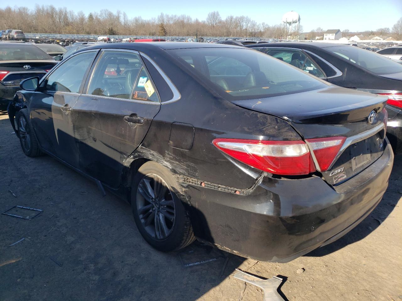 2017 TOYOTA CAMRY LE - Фото 2