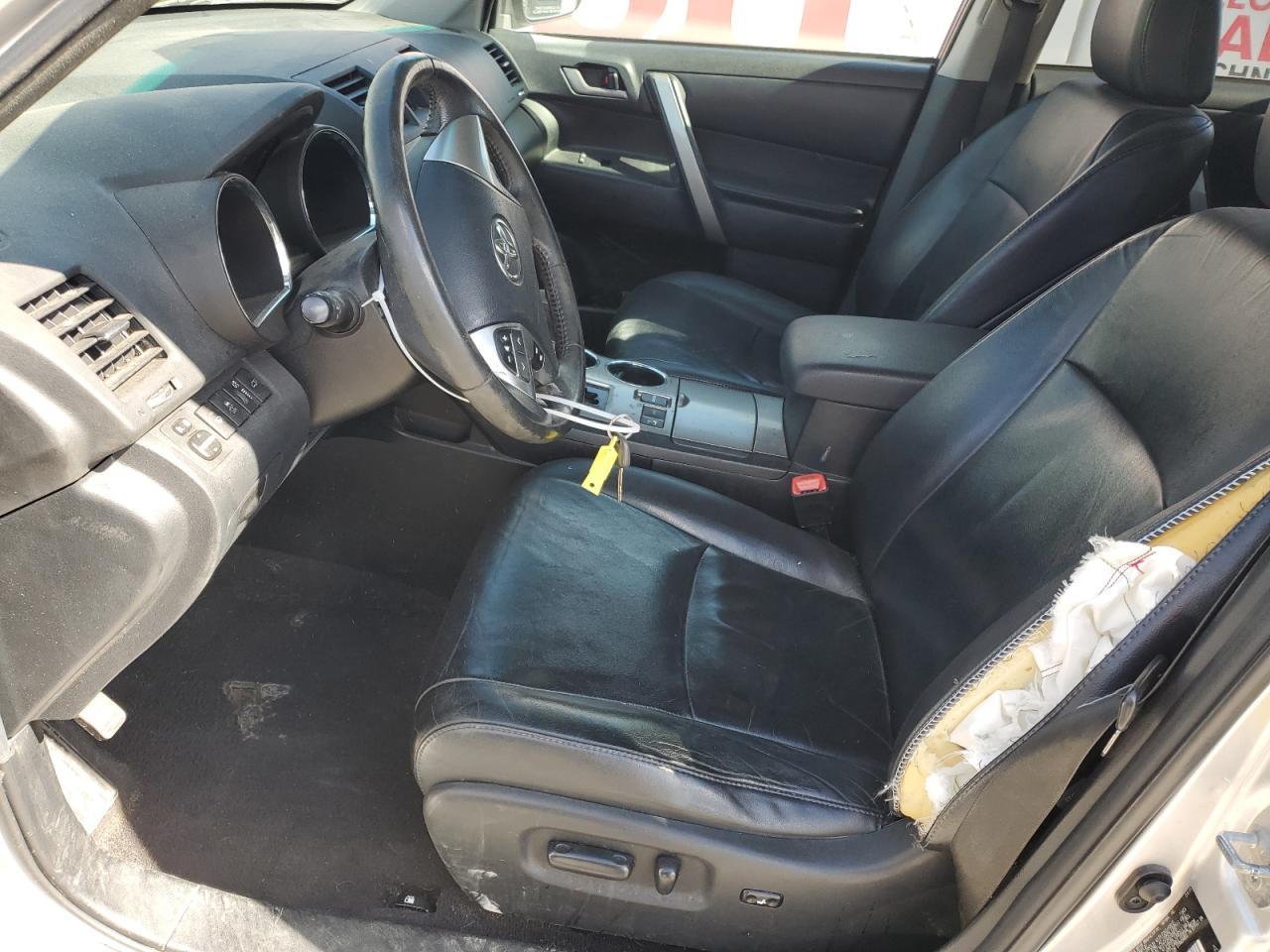 2011 TOYOTA HIGHLANDER - Фото 7