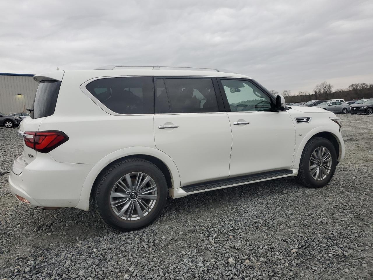 2018 INFINITI QX80 BASE - Фото 3