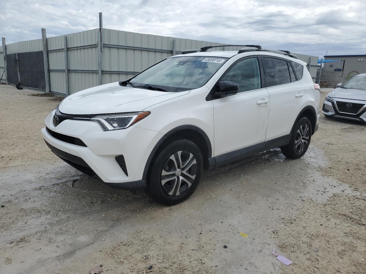 2018 TOYOTA RAV4 LE
