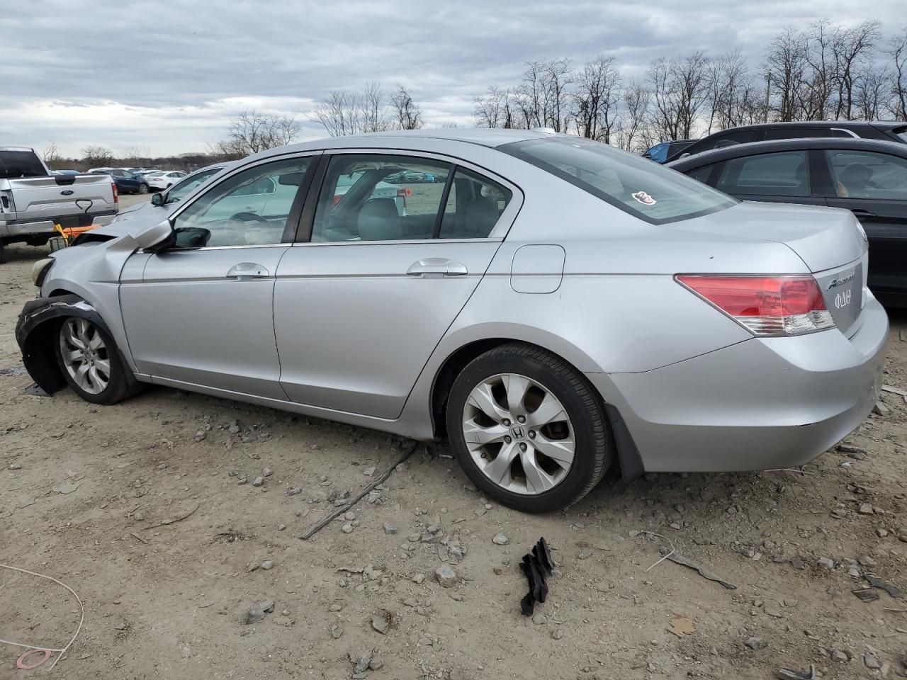 2010 HONDA ACCORD EXL - Image 2