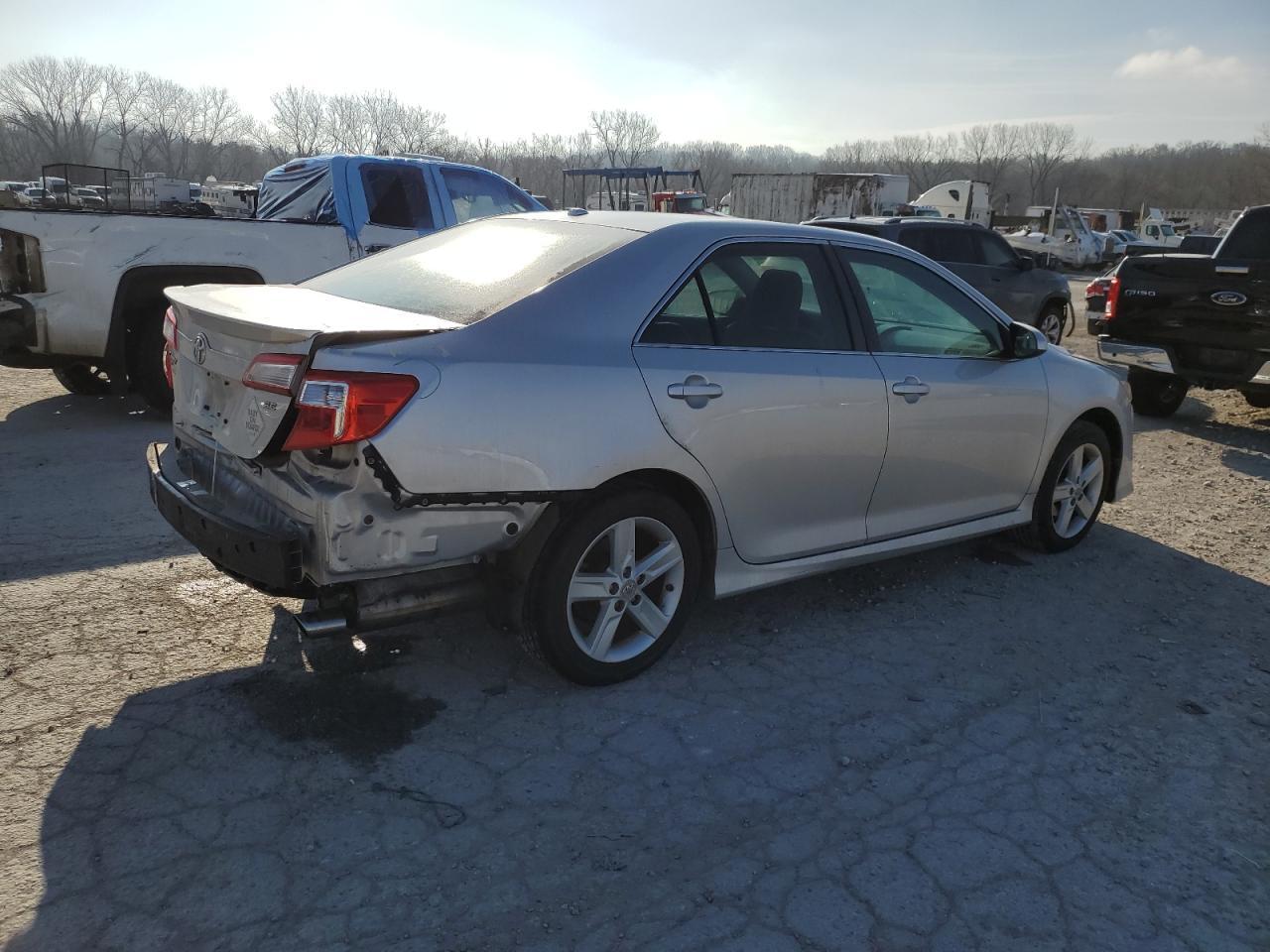 2012 TOYOTA CAMRY BASE - Image 3