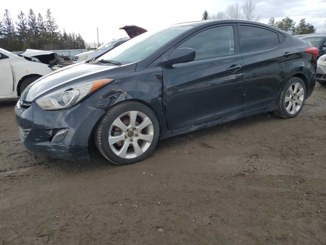 2013 HYUNDAI ELANTRA GL