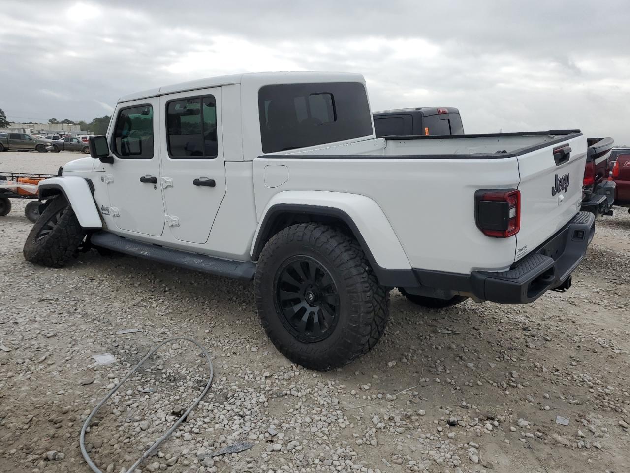 2020 JEEP GLADIATOR - Фото 2