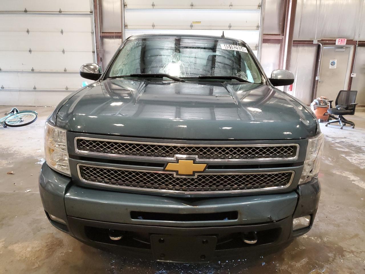 2012 CHEVROLET SILVERADO - Фото 5