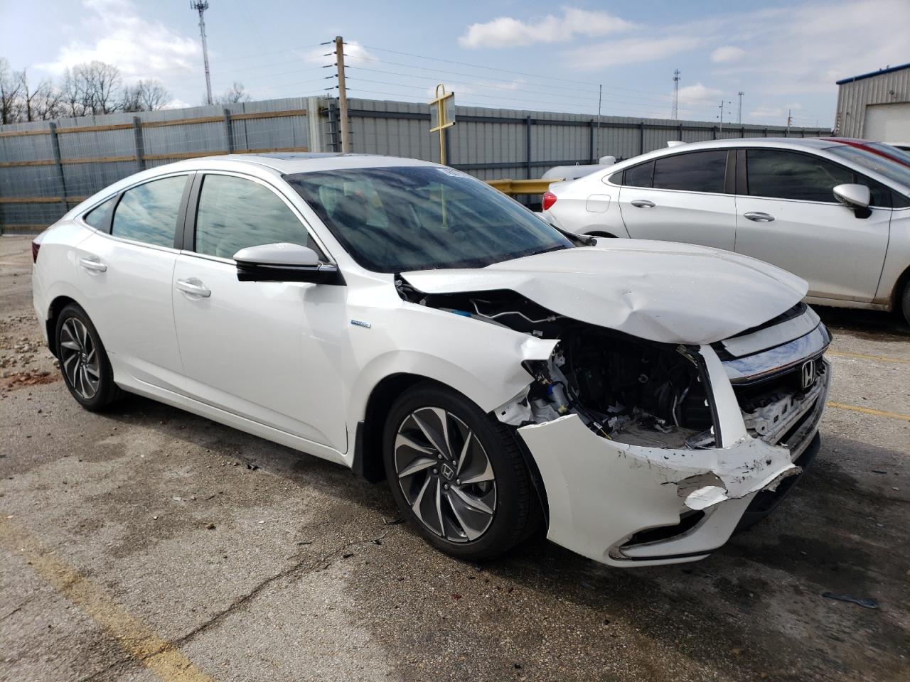 2019 HONDA INSIGHT TO - Image 4