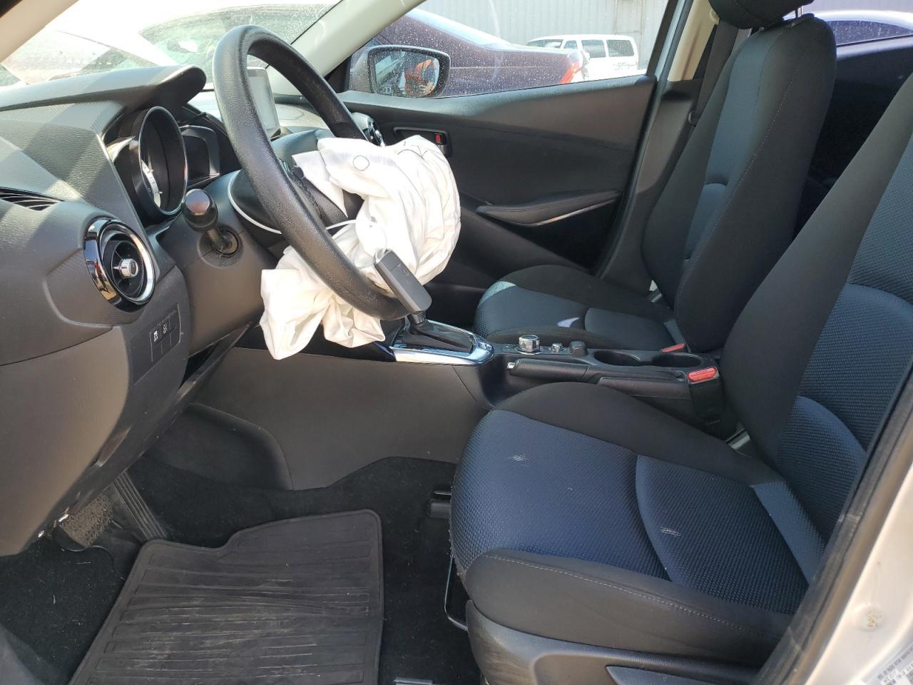 2017 TOYOTA YARIS IA - Фото 7