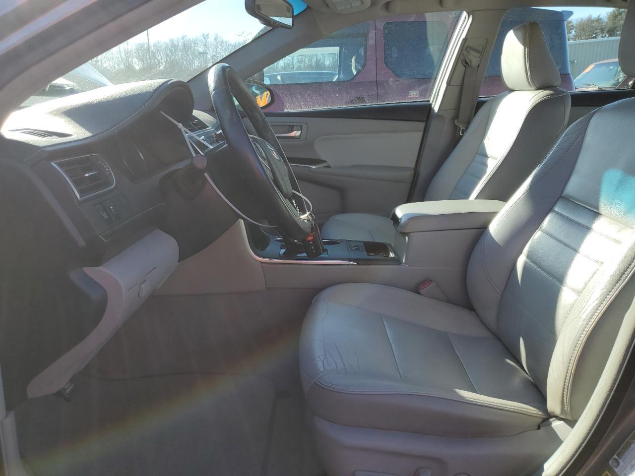 2017 TOYOTA CAMRY LE - Image 7