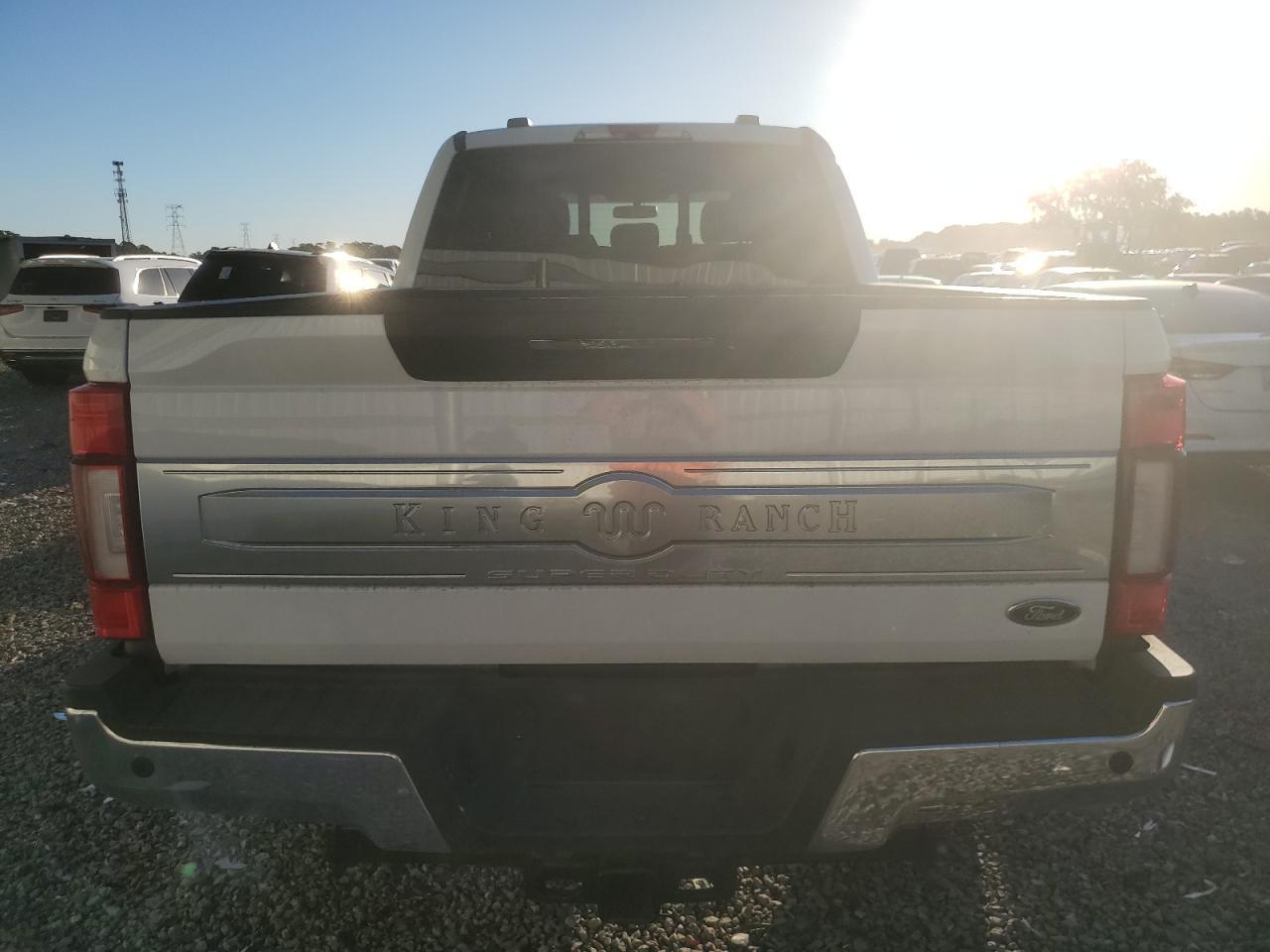 2022 FORD F250 SUPER - Фото 6