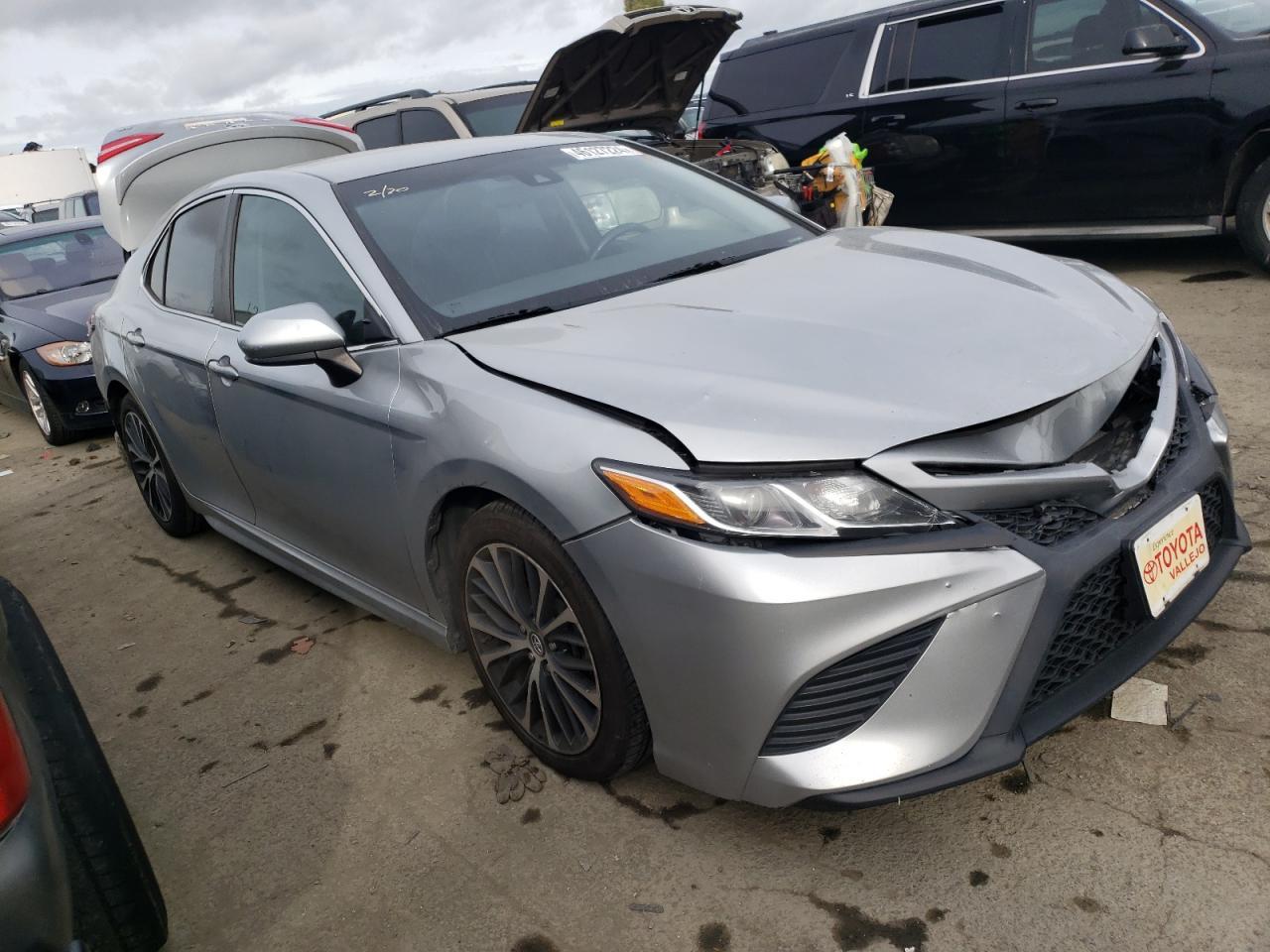 2018 TOYOTA CAMRY L - Фото 4