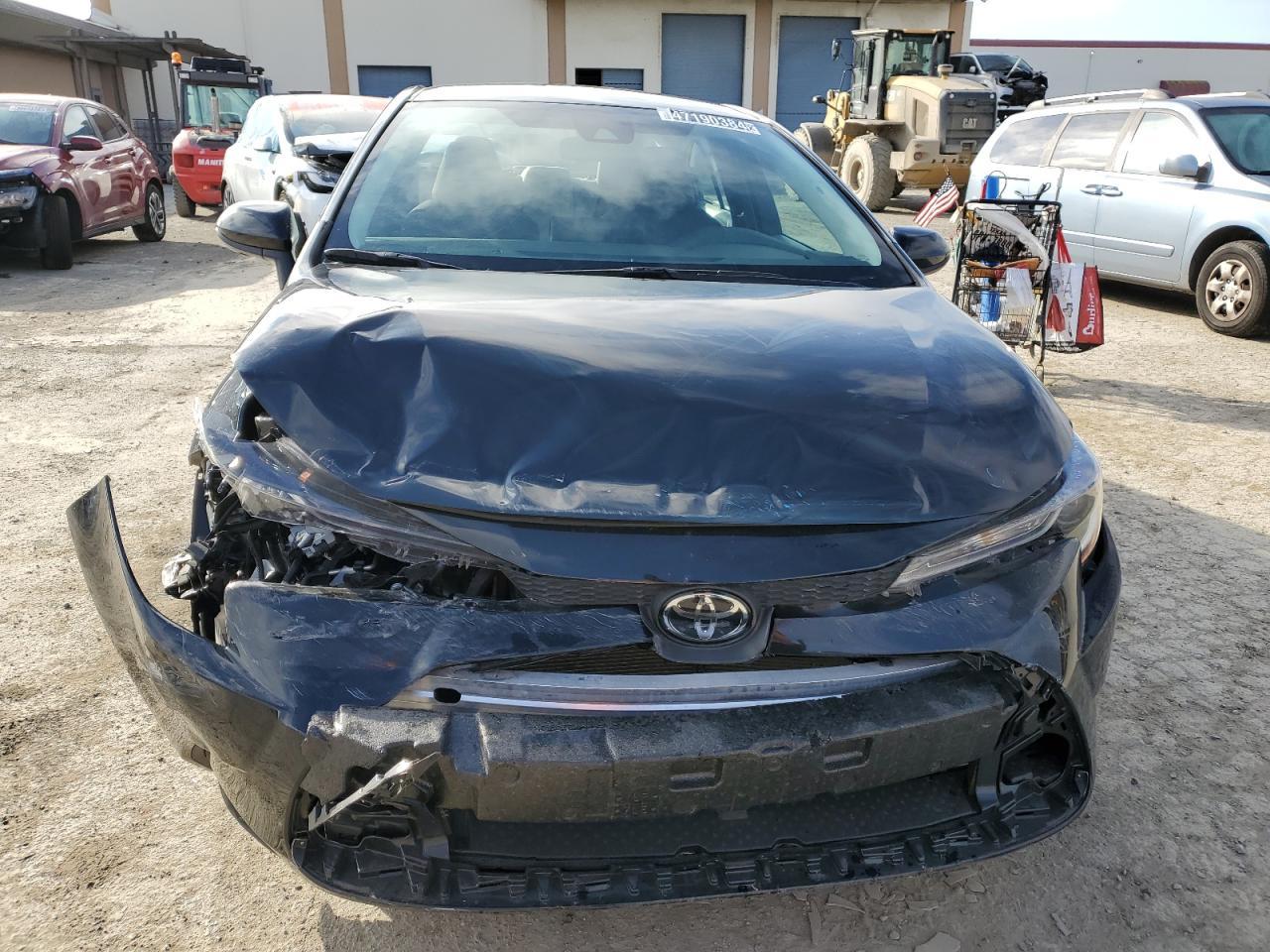 2022 TOYOTA COROLLA LE - Фото 5