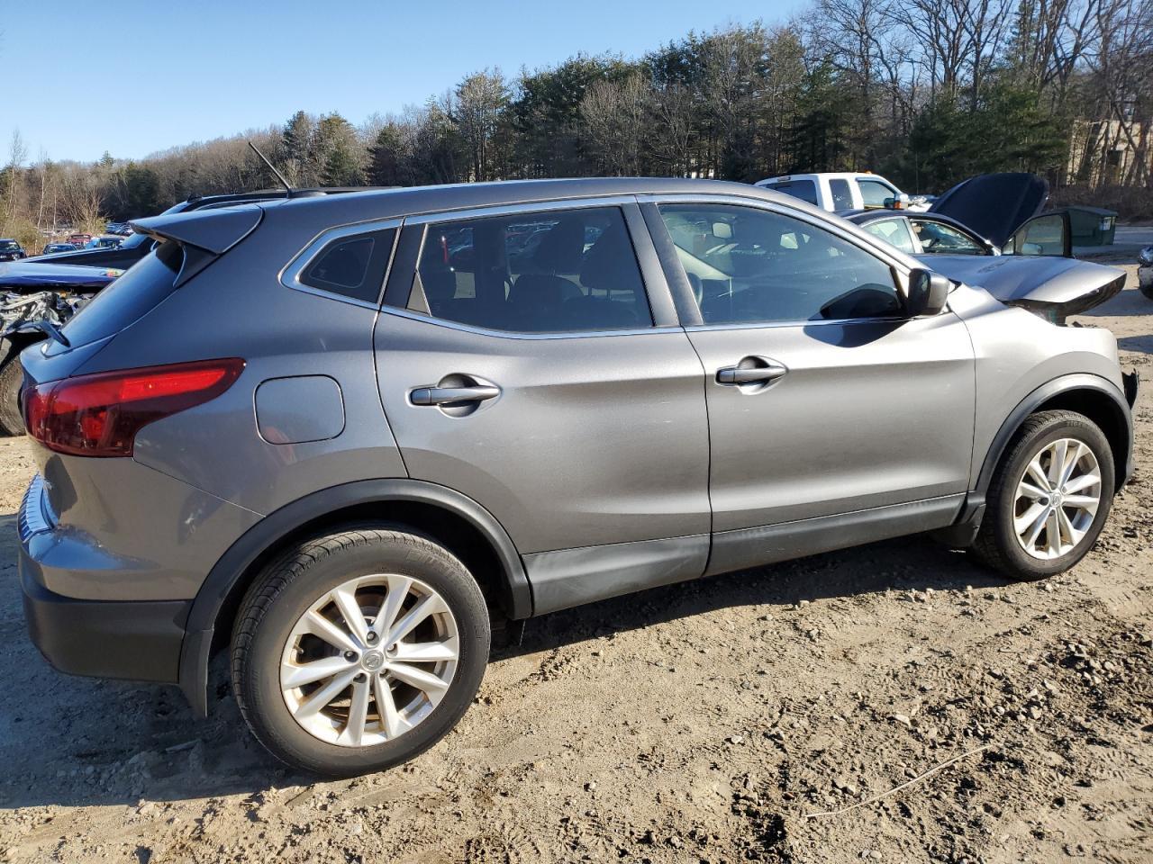 2017 NISSAN ROGUE SPOR - Image 3