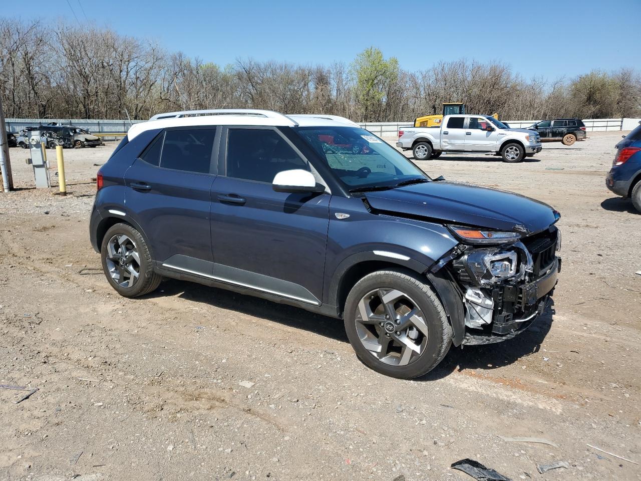 2023 HYUNDAI VENUE SEL - Фото 4
