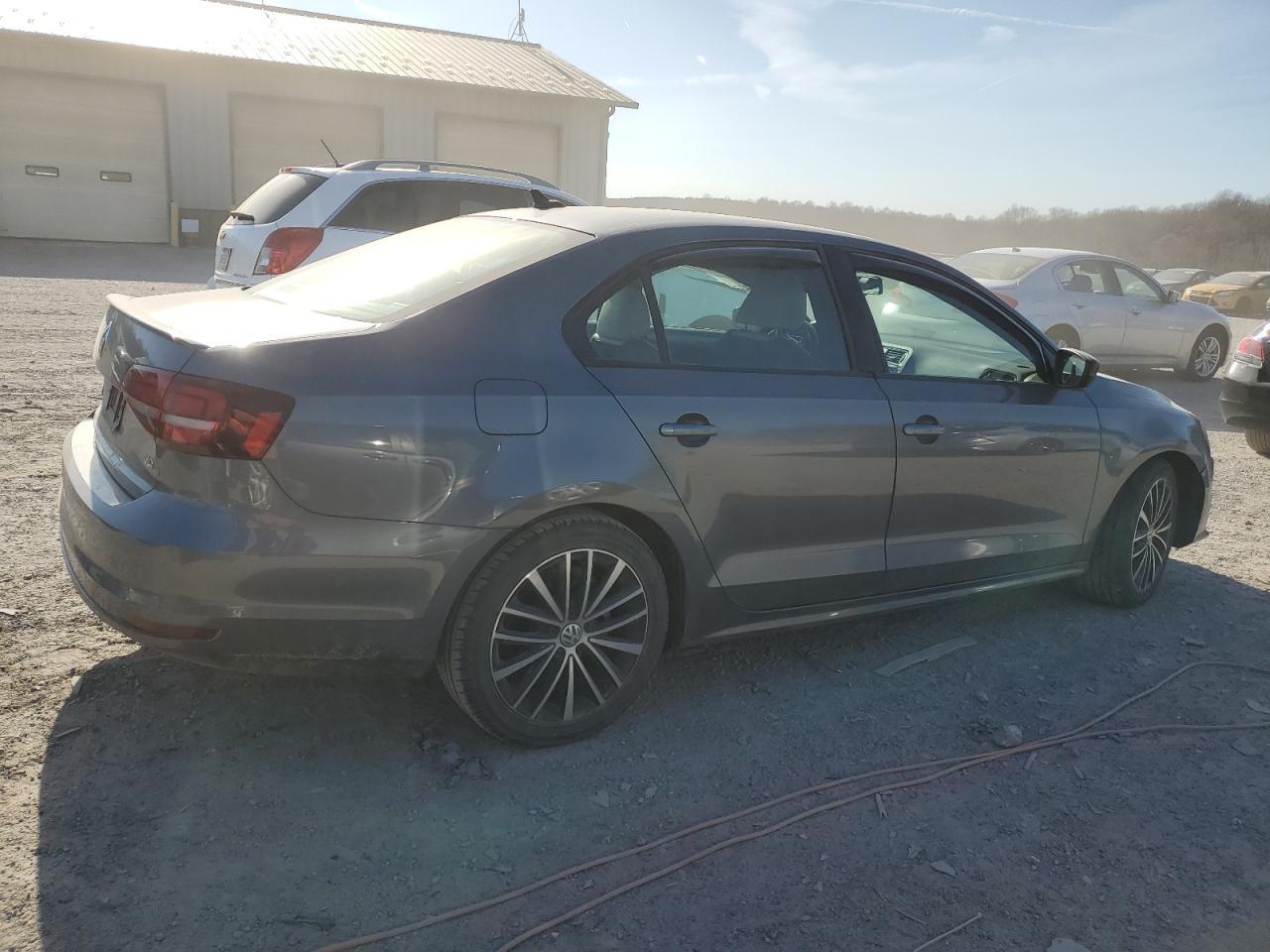 2016 VOLKSWAGEN JETTA SPOR - Фото 3