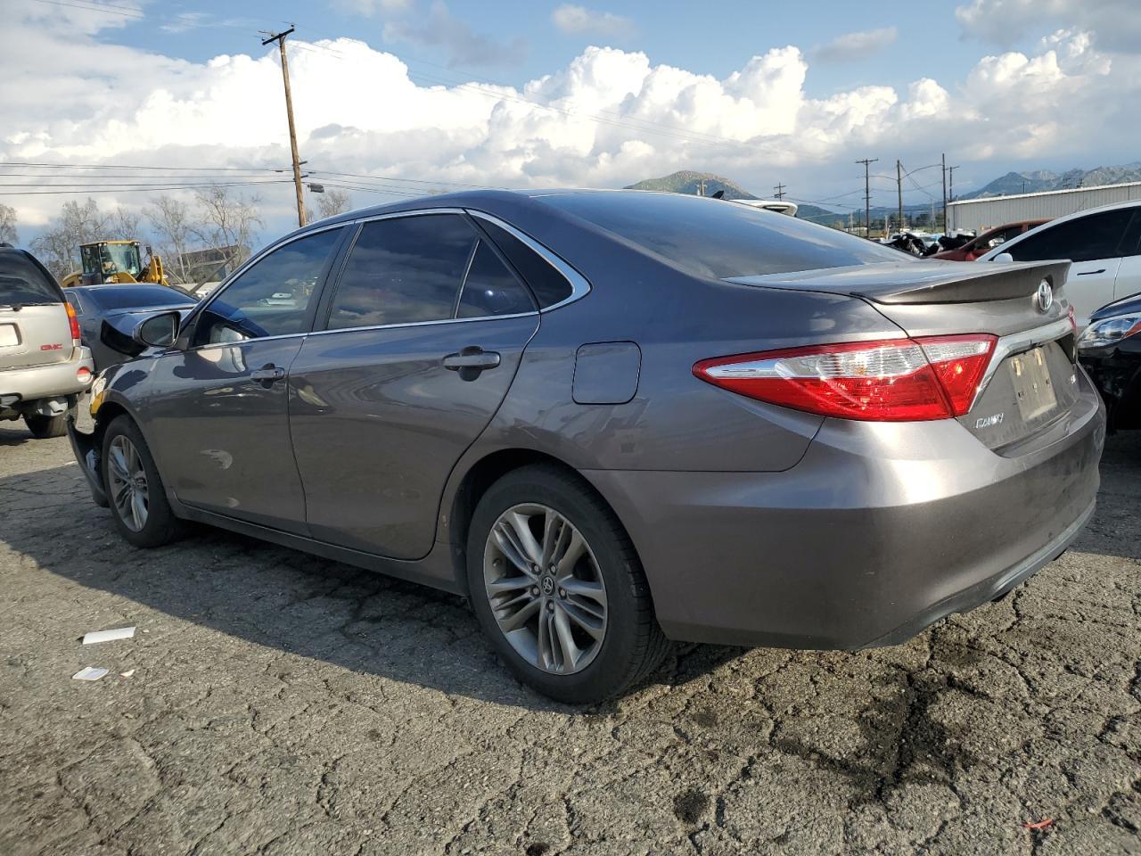 2017 TOYOTA CAMRY LE - Image 2