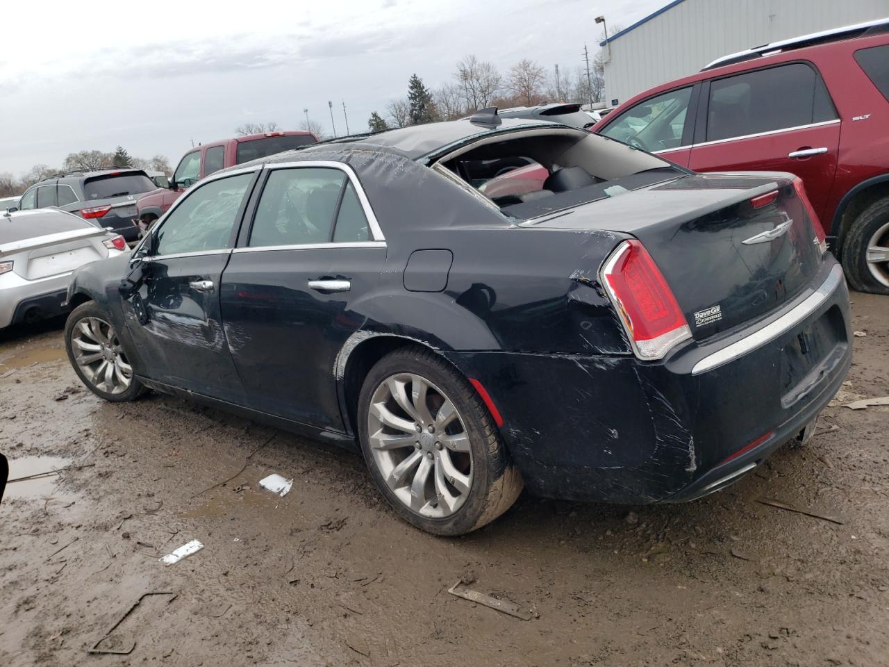 2015 CHRYSLER 300C - Image 2