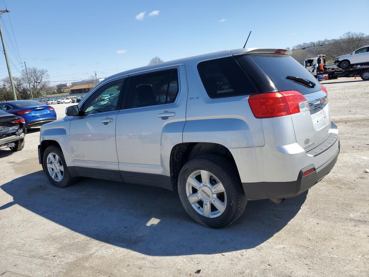 2014 GMC TERRAIN SL - Фото 2