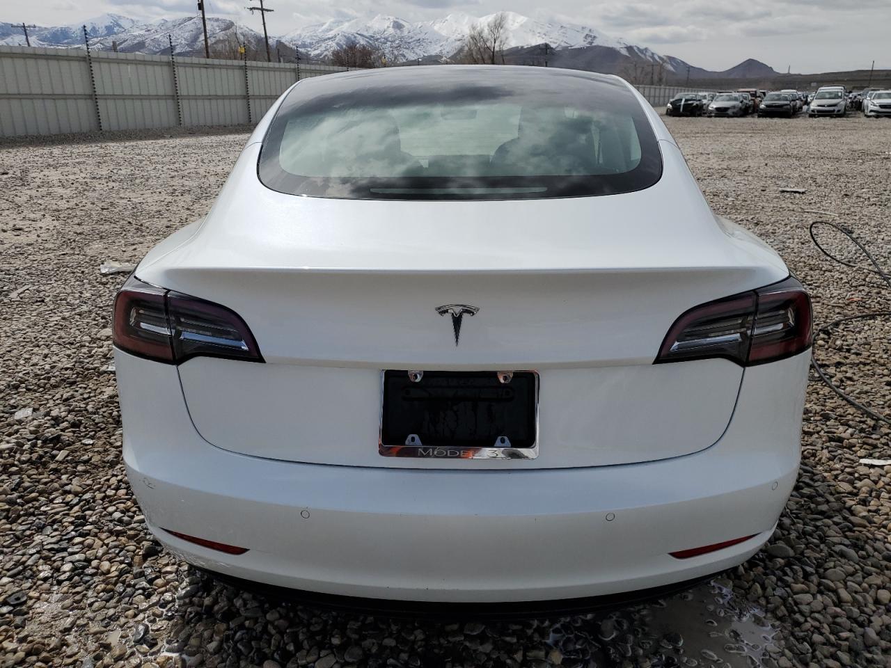 2022 TESLA MODEL 3 - Image 6
