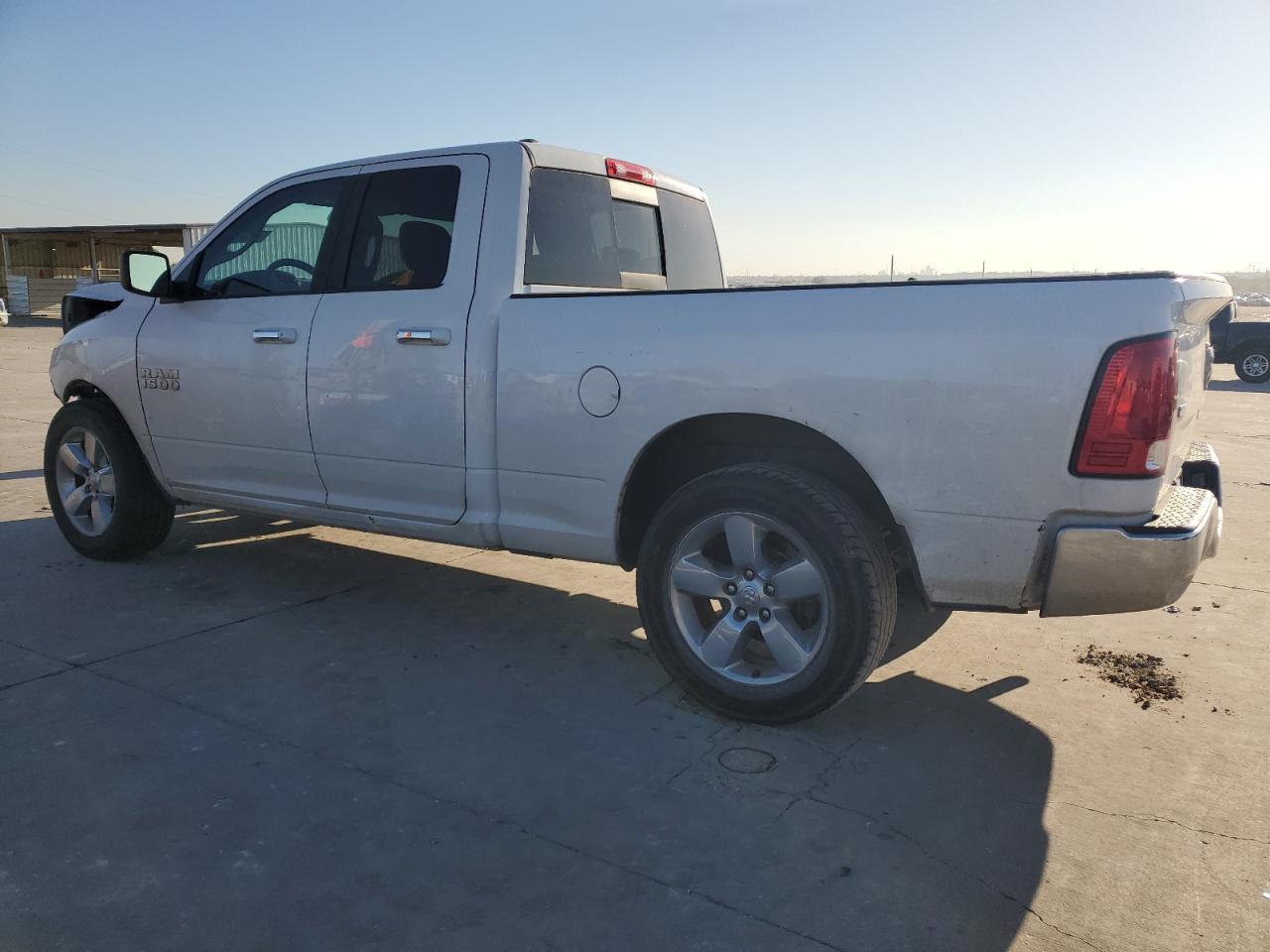 2017 RAM 1500 SLT - Image 2
