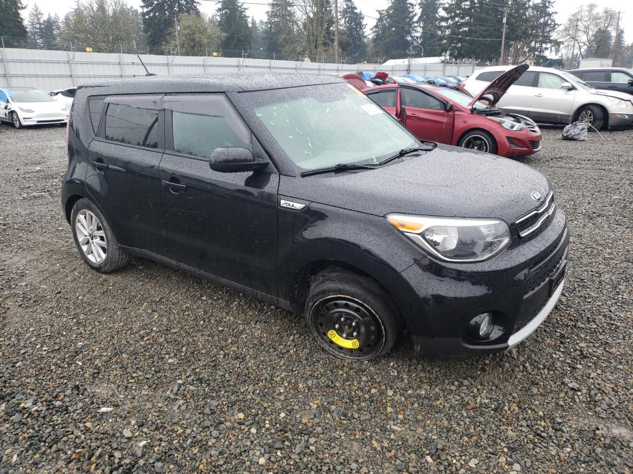 2019 KIA SOUL + - Image 4