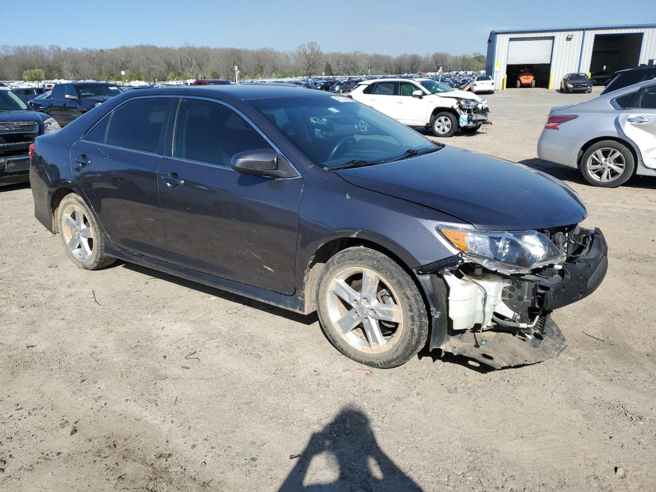 2013 TOYOTA CAMRY L - Image 4