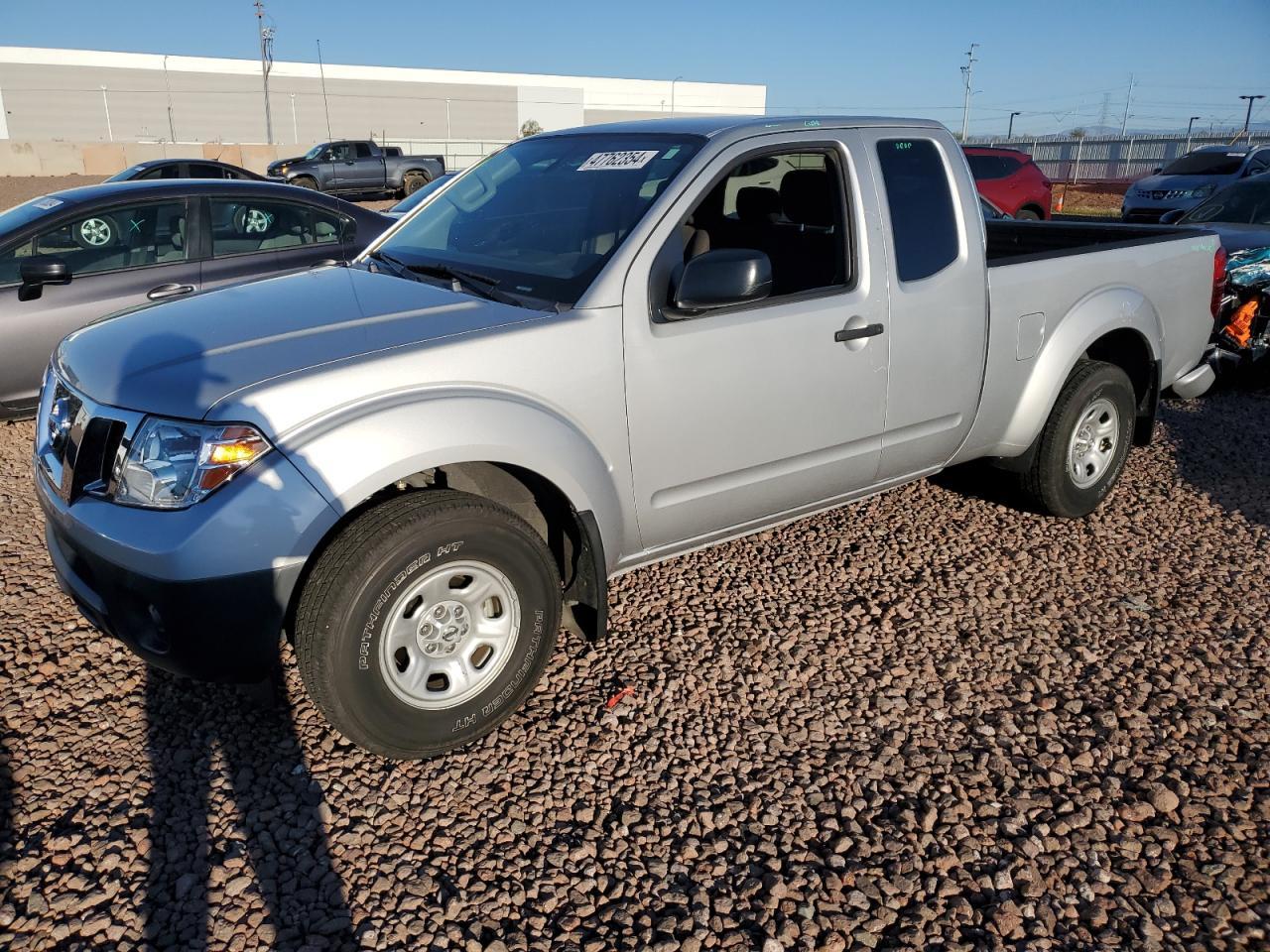 2019 NISSAN FRONTIER S