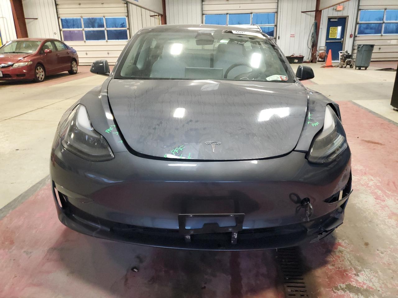 2022 TESLA MODEL 3 - Image 5