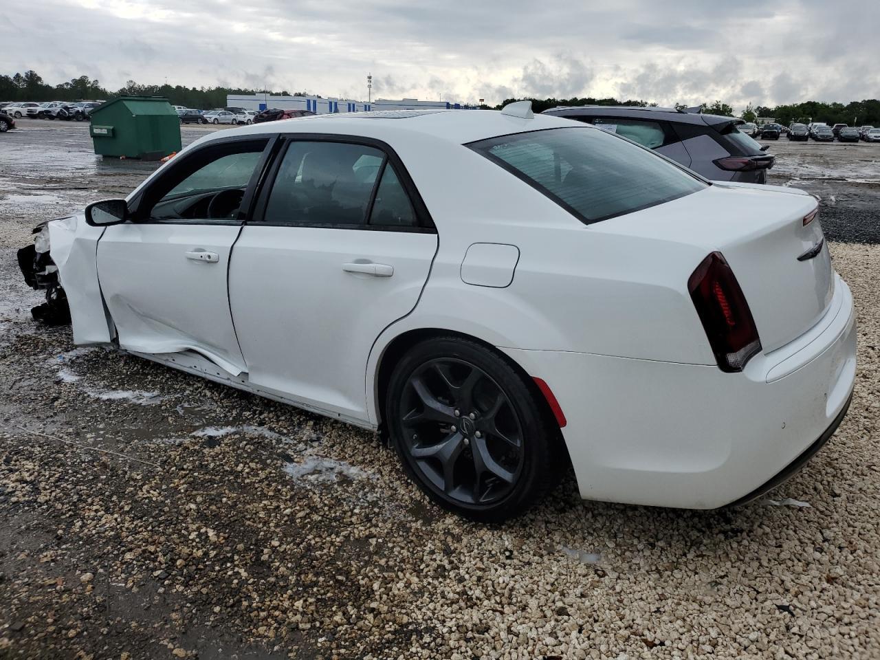 2023 CHRYSLER 300 S - Image 2