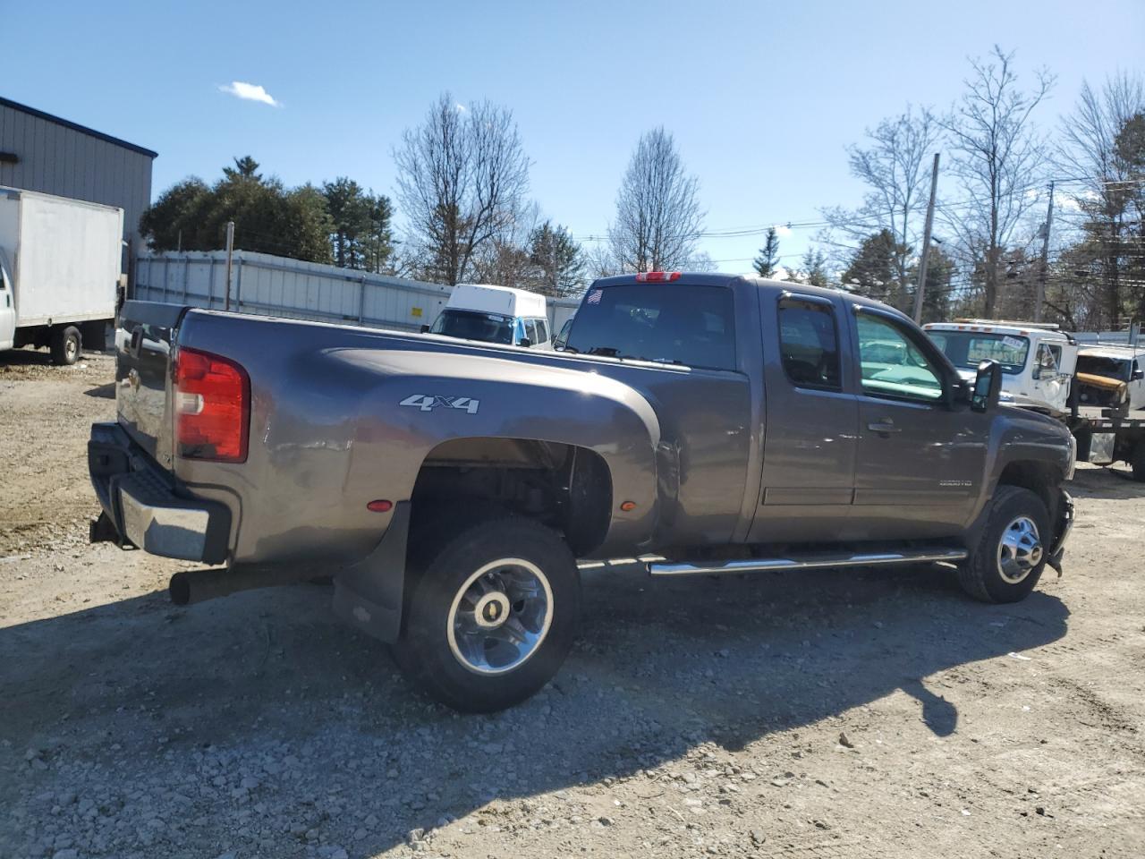 2012 CHEVROLET SILVERADO - Image 3