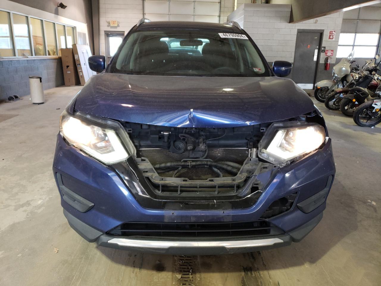 2017 NISSAN ROGUE S - Фото 5