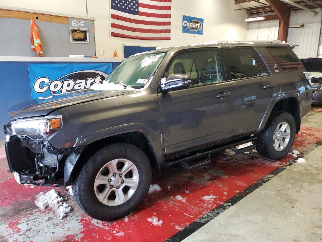 2018 TOYOTA 4RUNNER SR