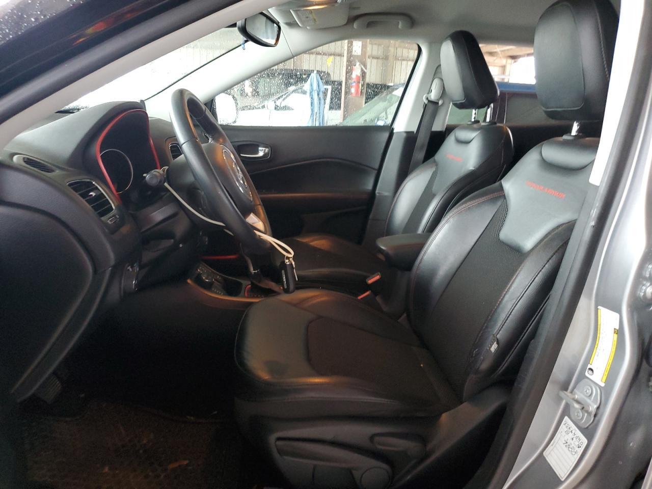 2019 JEEP COMPASS TR - Фото 7