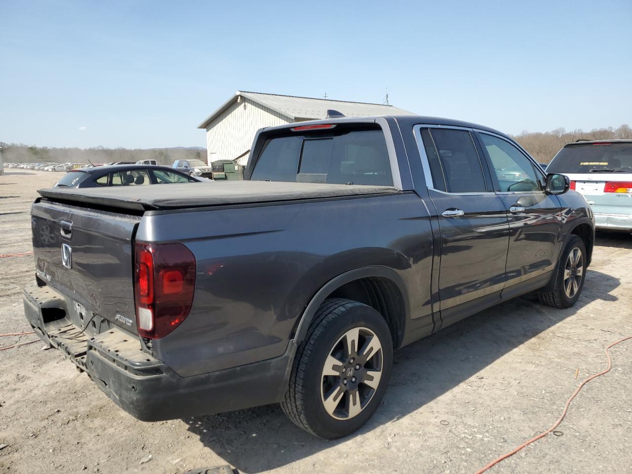 2019 HONDA RIDGELINE - Фото 3