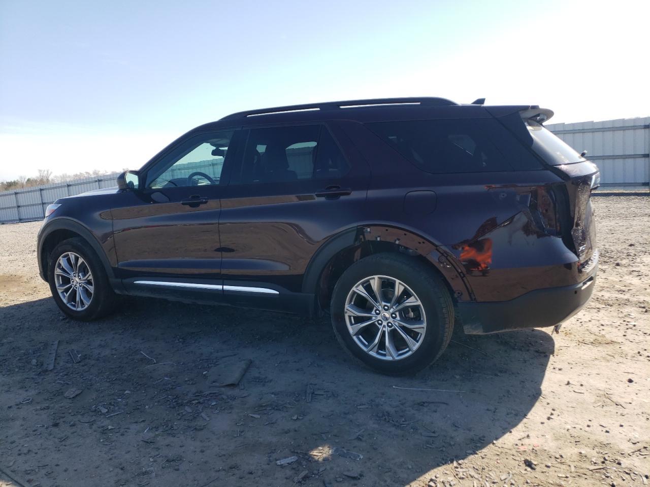 2022 FORD EXPLORER X - Фото 2