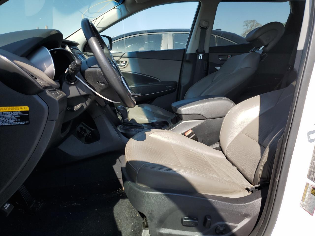 2013 HYUNDAI SANTA FE S - Image 7