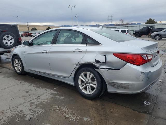 2013 Hyundai Sonata Gls - Image 2